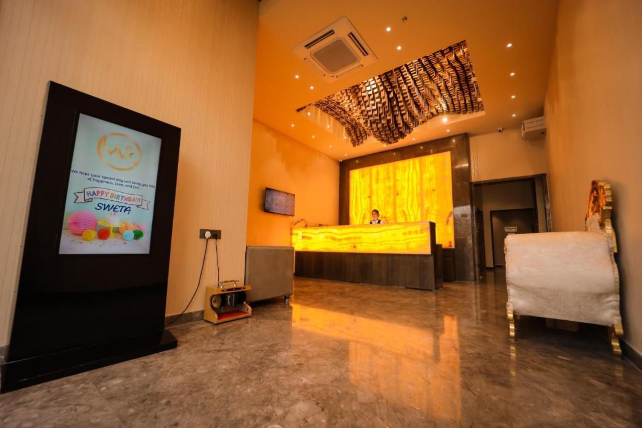 Hotel Mvr Grand Kanpur Ngoại thất bức ảnh